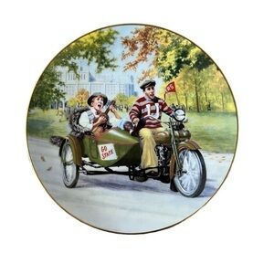 HARLEY- DAVIDSON THE GREAT TIMES TOGETHER SERIES "ROAD TRIP" COLLECTIBLE PLATE